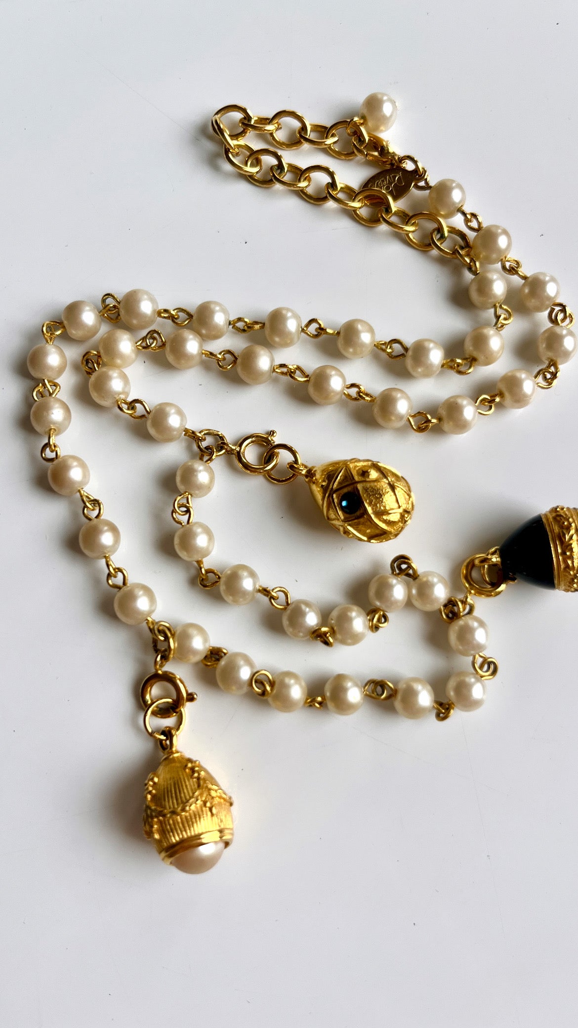 1990s Pearl Interchangeable Egg Necklace - Joan Rivers