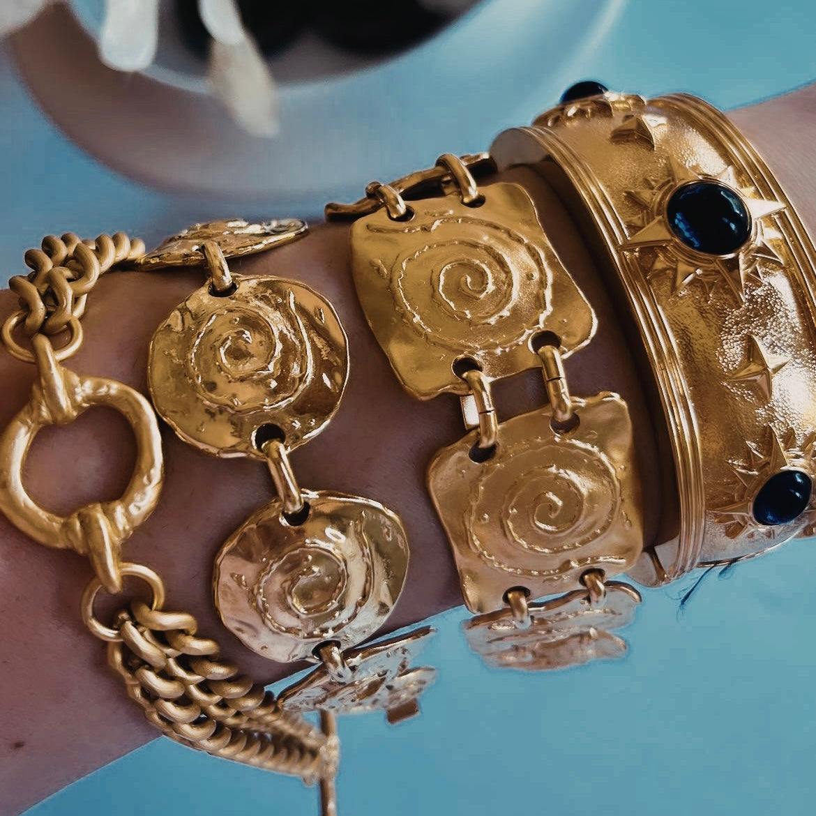 1990s Swirl Drip Bracelet